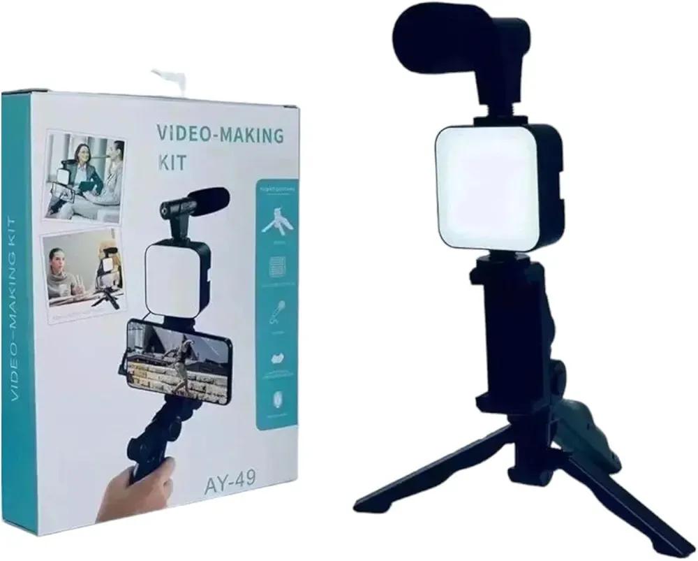 Professional Vlogging Kit with Light & Mic Black