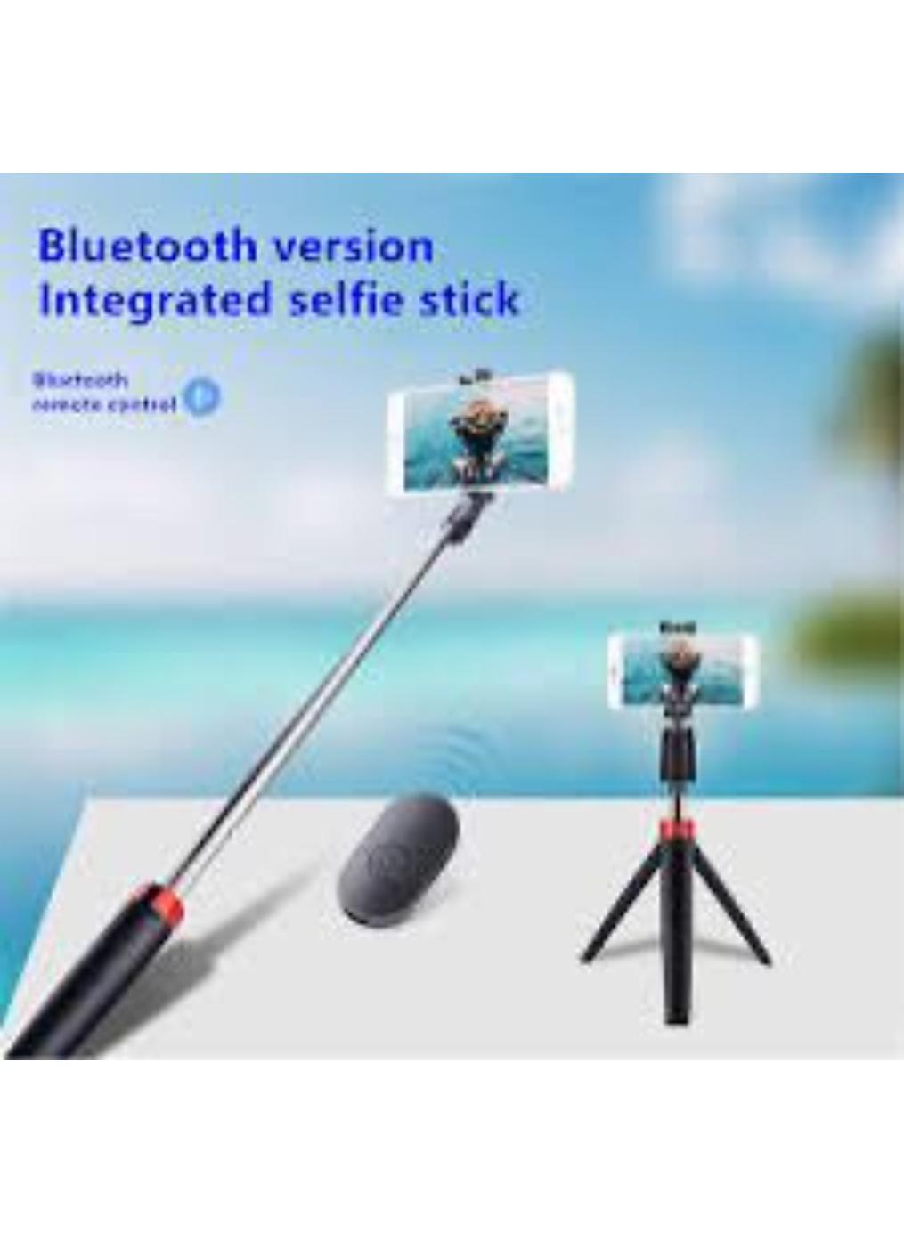Black Adjustable Selfie Stick with ABS Plastic Arm