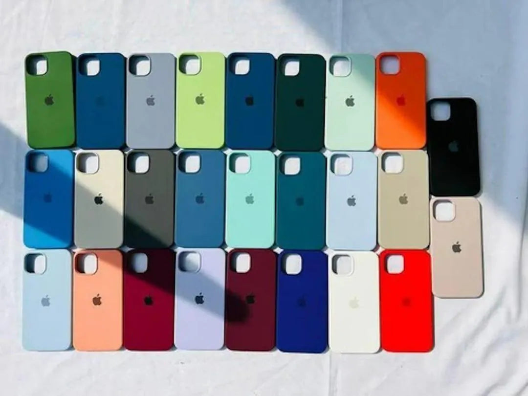 iPhone 13 Pro Max Silicone Case Black Blue Green Vintage
