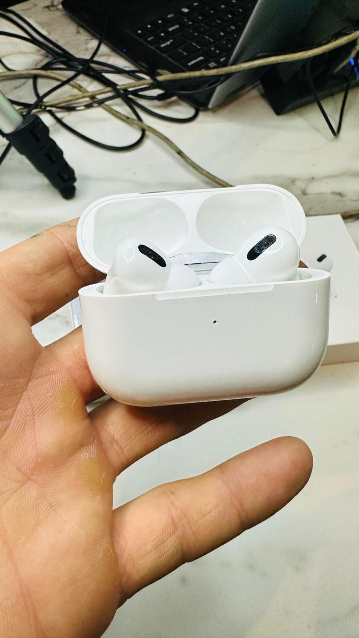 Wireless White Airpods Pro 2 Bluetooth 5.3