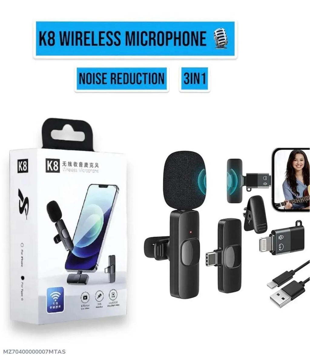 Black Plug & Play Microphone for Vlogging & Outdoor Use