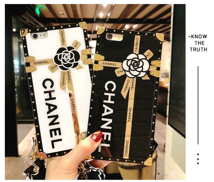 Chanel Black Glitter iPhone Cover with Arm Chain